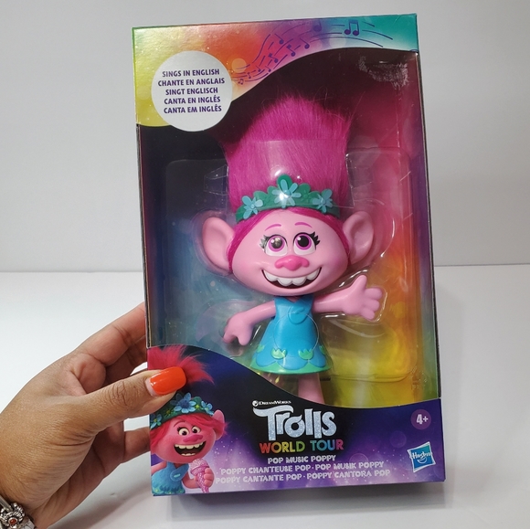 Trolls World Tour Pop Music Poppy - Picture 1 of 6